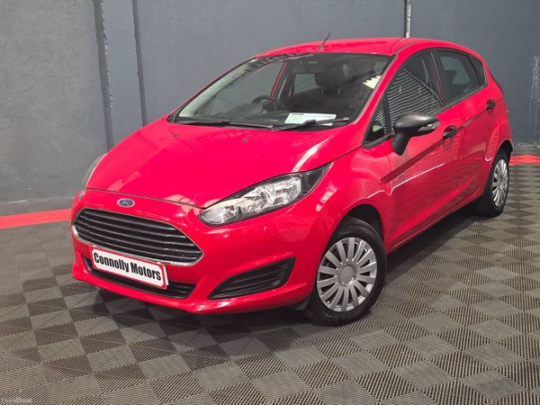 Ford Fiesta Hatchback, Petrol, 2013, Red