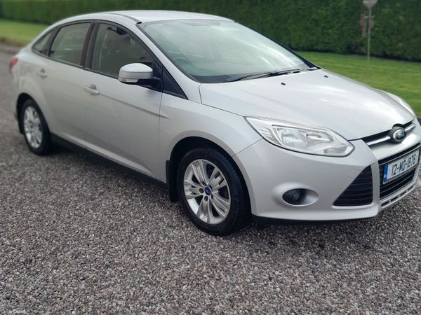 Ford Focus Saloon, Diesel, 2012, Silver