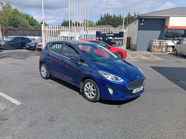 Ford Fiesta Hatchback, Petrol, 2018, Blue