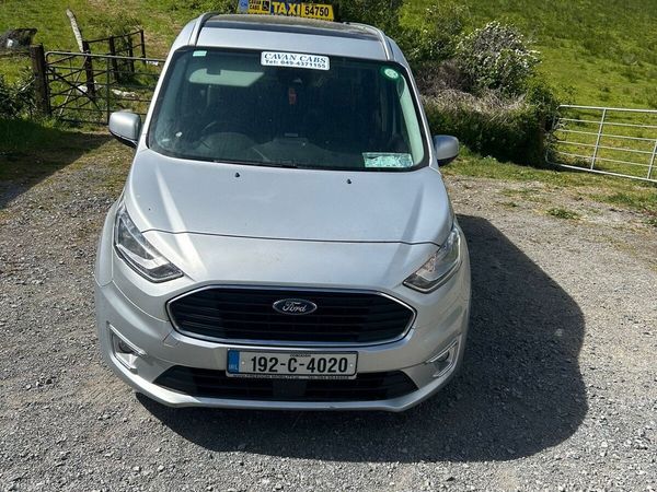 Ford Tourneo Estate/Jeep, Diesel, 2019, Grey