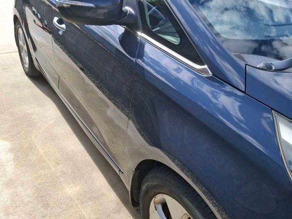 Kia Carens MPV, Diesel, 2013, Blue