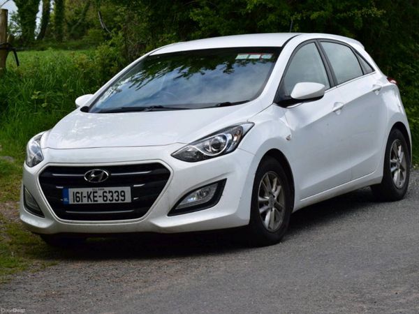 Hyundai i30 Hatchback, Diesel, 2016, White