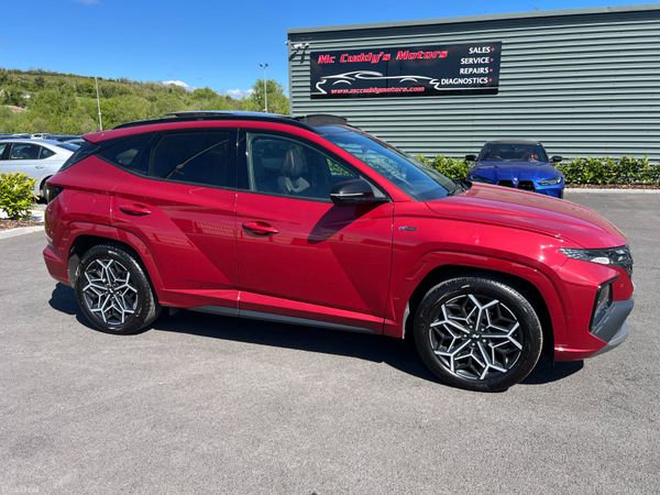 Hyundai Tucson SUV, Petrol Plug-in Hybrid, 2023, Red