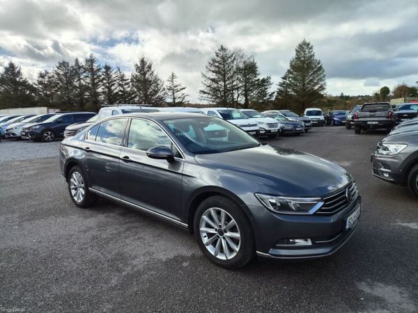 Volkswagen Passat Saloon, Diesel, 2016, Grey