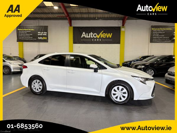 Toyota Corolla Saloon, Petrol Hybrid, 2023, White
