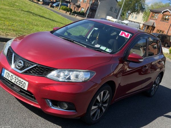 Nissan Pulsar Hatchback, Petrol, 2017, Red