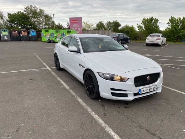Jaguar XE Saloon, Diesel, 2017, White