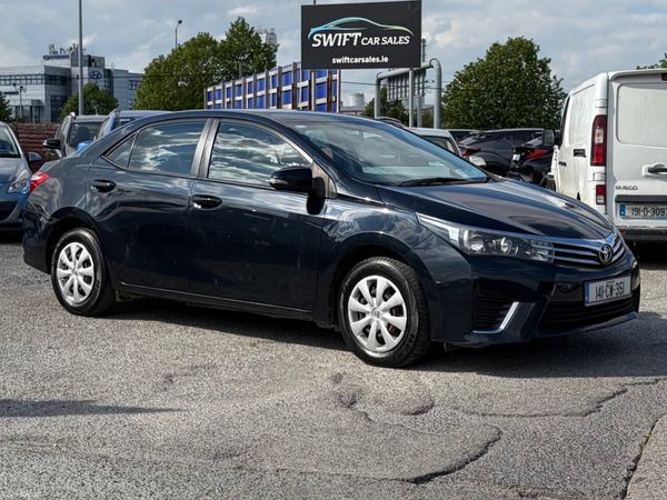 Toyota Corolla Saloon, Diesel, 2014, Black