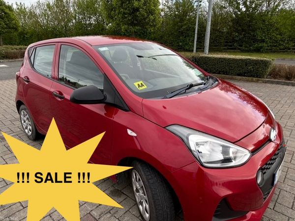 Hyundai i10 Hatchback, Petrol, 2017, Red