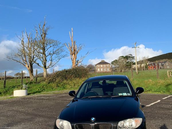 BMW 1-Series Hatchback, Diesel, 2010, Black
