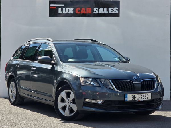 Skoda Octavia Estate, Diesel, 2019, Grey