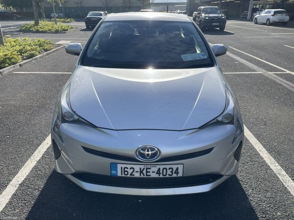 Toyota Prius Hatchback, Petrol Hybrid, 2016, Silver