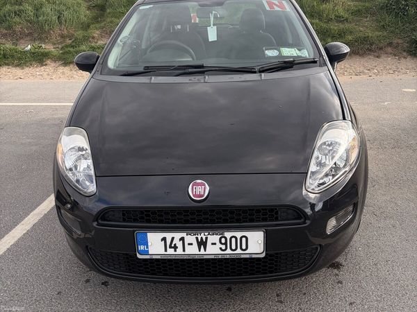Fiat Punto Hatchback, Petrol, 2014, Black