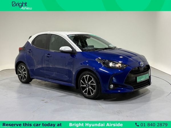 Toyota Yaris Hatchback, Petrol Hybrid, 2022, Blue