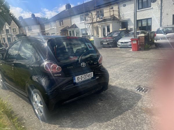 Toyota Aygo Hatchback, Petrol, 2010, Black