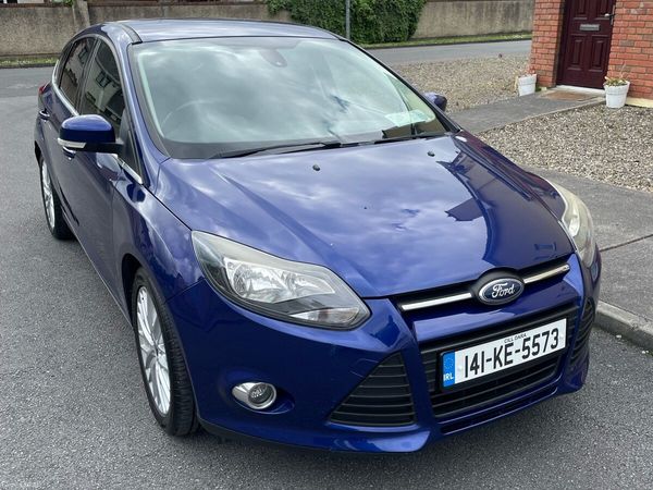 Ford Focus Hatchback, Petrol, 2014, Blue