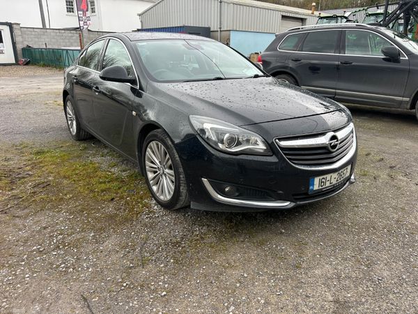Opel Insignia Hatchback, Diesel, 2016, Black