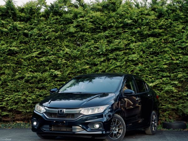 Honda Grace Saloon, Petrol Hybrid, 2018, Blue