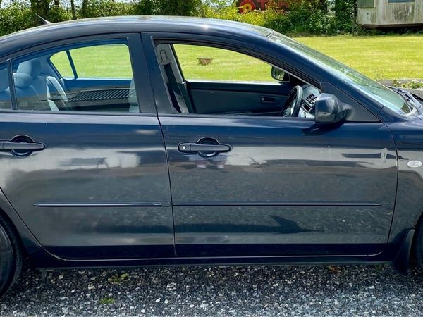 Mazda Mazda3 Saloon, Petrol, 2007, Black