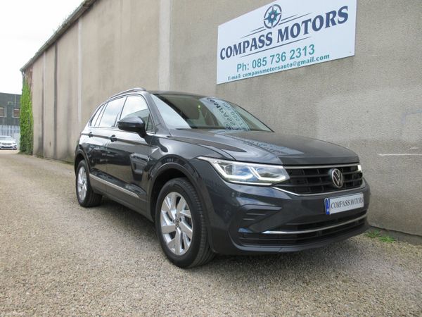 Volkswagen Tiguan SUV, Petrol Hybrid, 2022, Grey