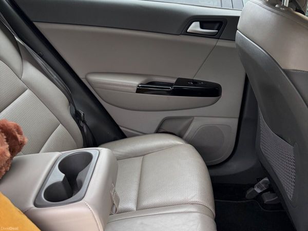 Kia Sportage SUV, Diesel, 2017, White