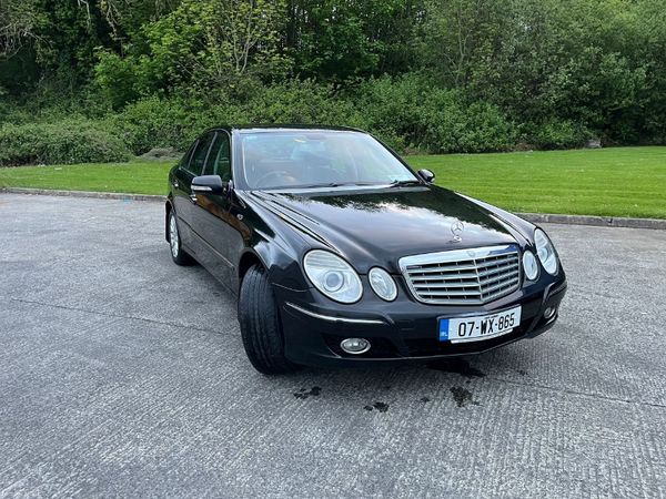 Mercedes-Benz E-Class Saloon, Diesel, 2007, Black