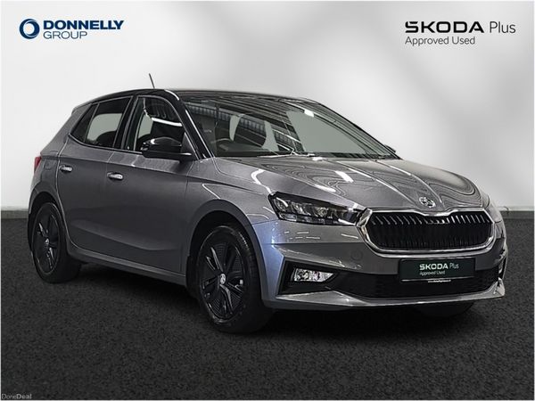 Skoda Fabia Hatchback, Petrol, 2022, Grey
