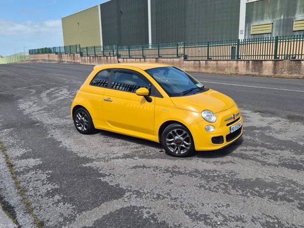 Fiat 500 Hatchback, Petrol, 2015, Yellow