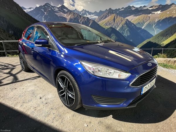 Ford Focus Hatchback, Diesel, 2017, Blue