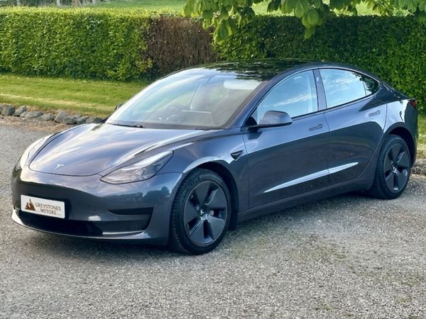 Tesla Model 3 Hatchback, Electric, 2021, Grey
