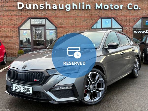 Skoda Octavia Saloon, Diesel, 2023, Grey