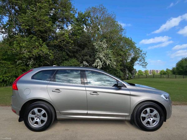Volvo XC60 SUV, Diesel, 2015, Green
