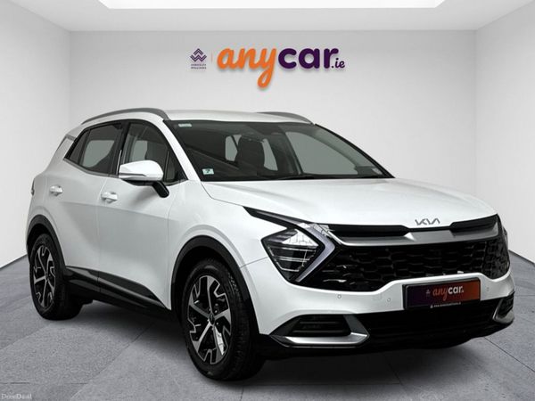 Kia Sportage MPV, Diesel, 2023, White