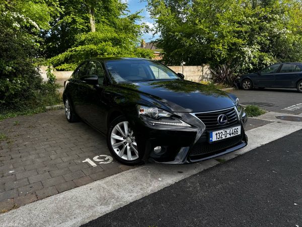 Lexus IS Saloon, Petrol Hybrid, 2013, Black