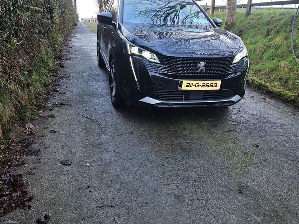 Peugeot 3008 MPV, Diesel, 2021, Black