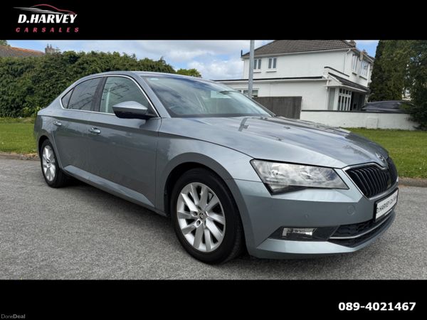 Skoda Superb Hatchback, Diesel, 2018, Grey