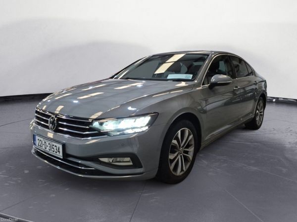 Volkswagen Passat Saloon, Diesel, 2022, Grey