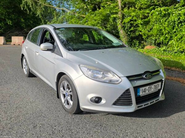Ford Focus Hatchback, Diesel, 2014, Silver