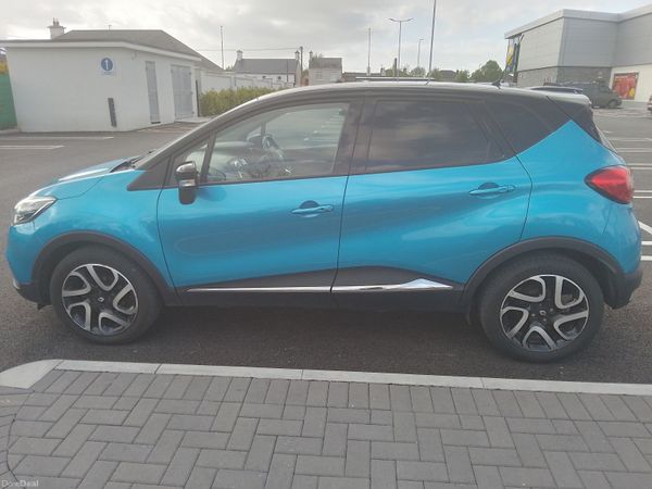 Renault Captur Hatchback, Petrol, 2014, Blue