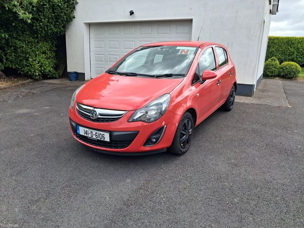 Opel Corsa Hatchback, Petrol, 2014, Red