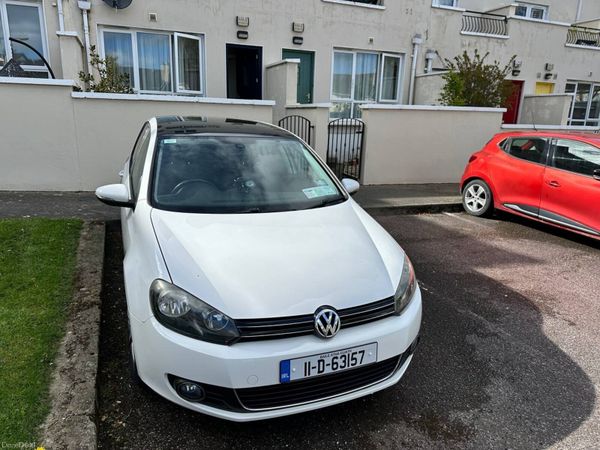 Volkswagen Golf Hatchback, Petrol, 2011, White