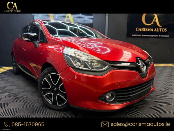 Renault Clio Hatchback, Petrol, 2015, Red