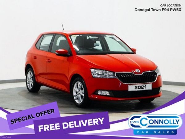 Skoda Fabia Hatchback, Petrol, 2021, Red
