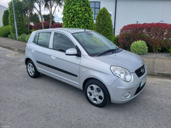 Kia Picanto Hatchback, Petrol, 2011, Silver