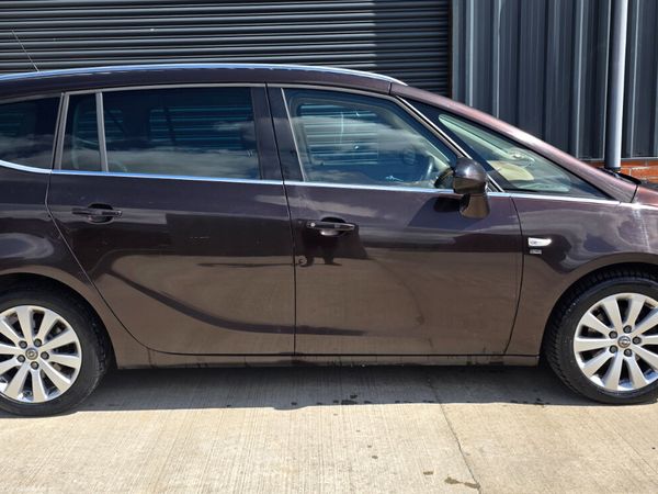 Opel Zafira MPV, Diesel, 2014, Brown