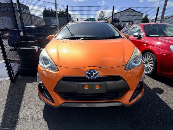 Toyota Aqua Hatchback, Petrol Hybrid, 2015, Orange