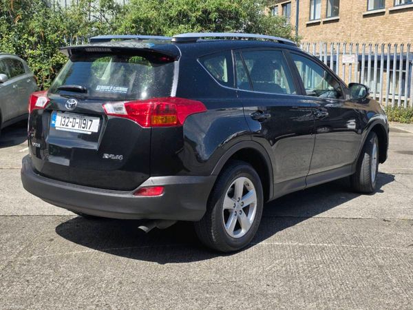 Toyota RAV4 SUV, Diesel, 2013, Black