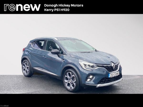 Renault Captur SUV, Petrol, 2023, Blue