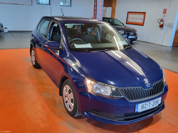 Skoda Fabia Hatchback, Petrol, 2016, Blue