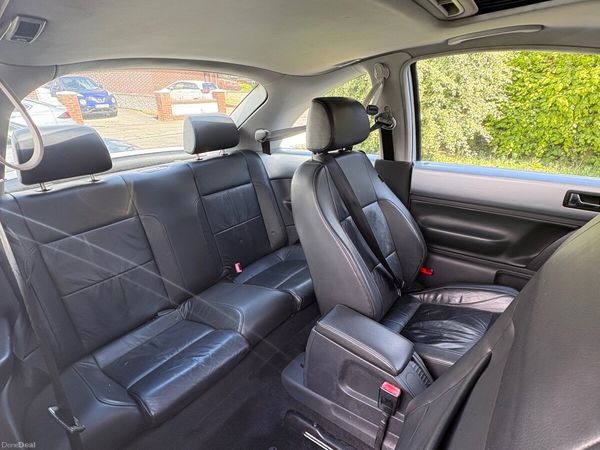 Volkswagen Beetle Hatchback, Diesel, 2008, Silver